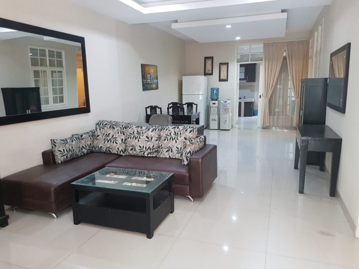 Rumah Disewakan Fully Furnished di Taman Beverly Lippo Cikarang